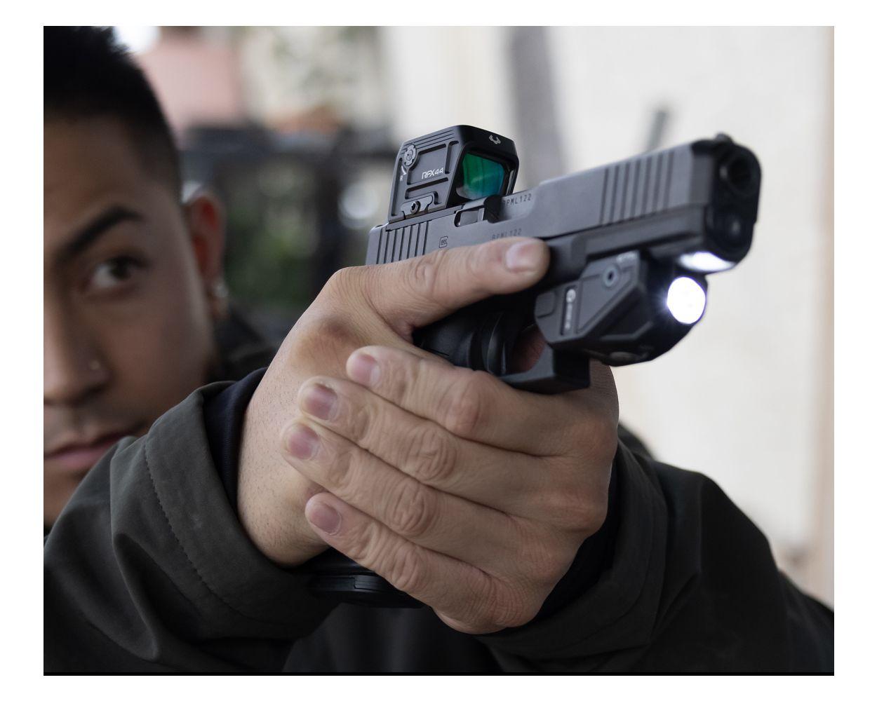 Viridian RFX44 Compact Closed Emitter Green Dot Sight w/ Picatinny